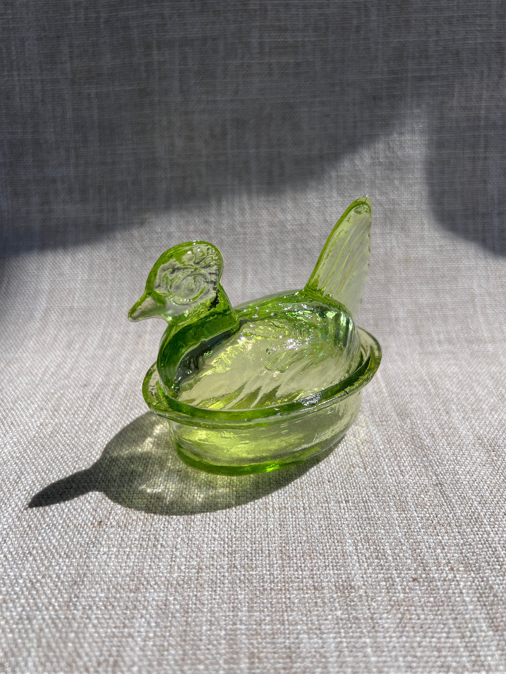 Nesting Hen Bowl & Lid - EUCALYPTUS | Hand Blown Glass - Colombia